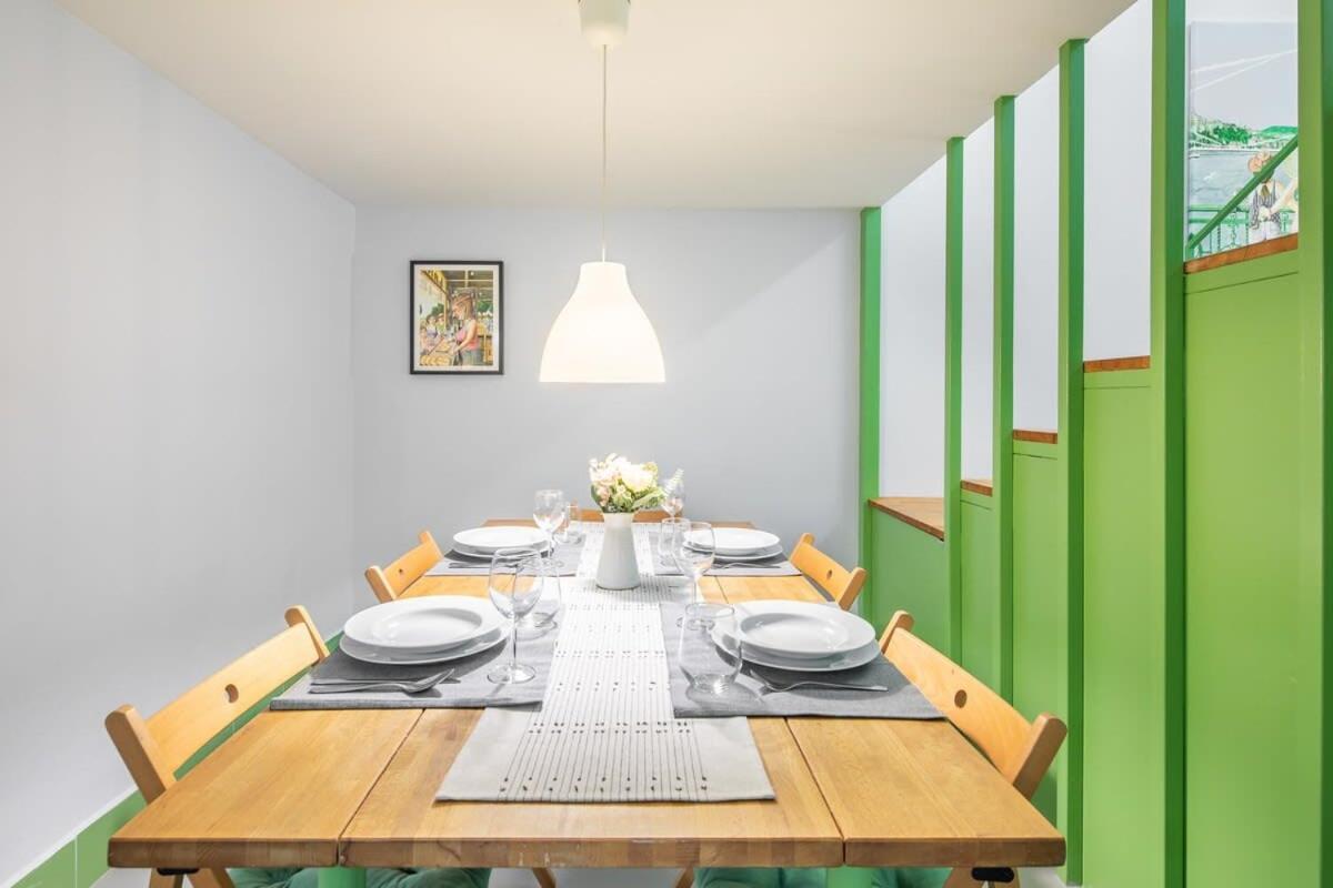 Very Central - Unique Design - New Studio Budapest Bagian luar foto