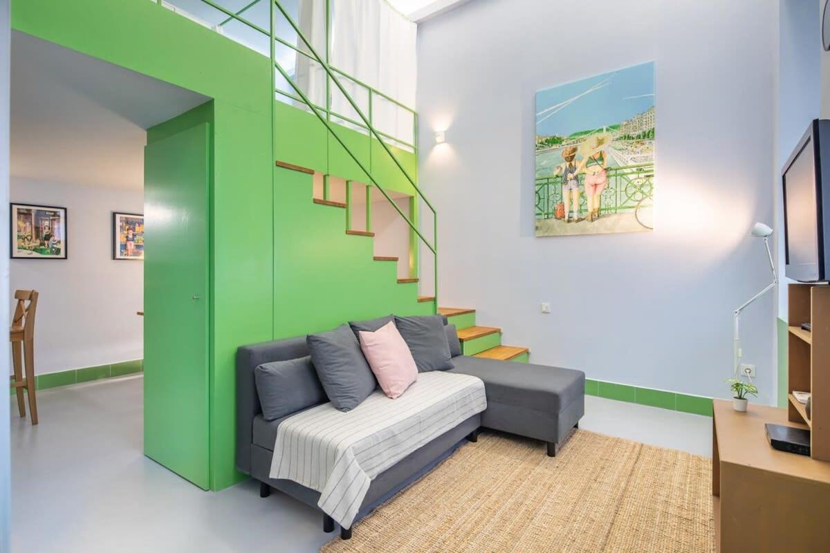Very Central - Unique Design - New Studio Budapest Bagian luar foto