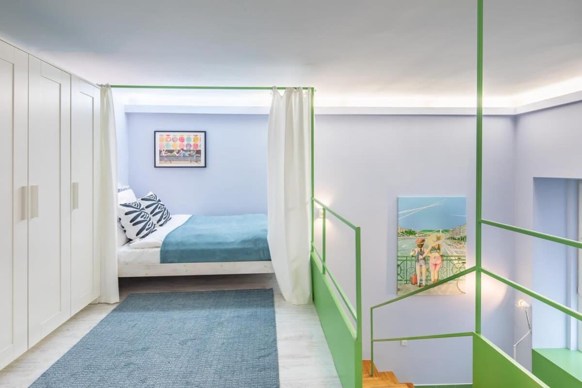 Very Central - Unique Design - New Studio Budapest Bagian luar foto